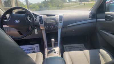 2009 Hyundai SONATA SE   - Photo 6 - Wintersville, OH 43953