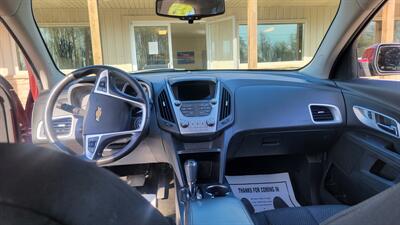 2017 Chevrolet Equinox LT   - Photo 4 - Wintersville, OH 43953