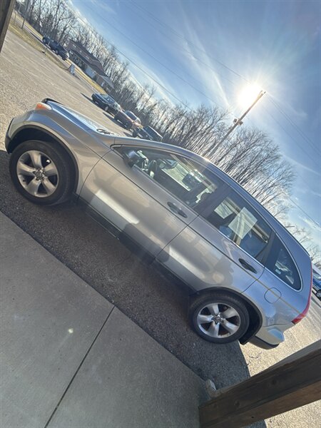 2009 Honda CR-V LX   - Photo 1 - Wintersville, OH 43953