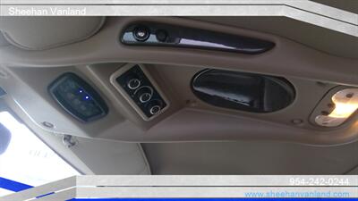 2020 GMC Savana 2500   - Photo 11 - Pompano Beach, FL 33064