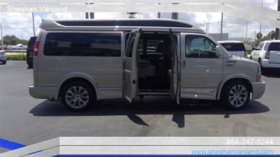 2024 GMC Savana 2500  9 PASSENGER EXPLORER LMT SE - Photo 5 - Pompano Beach, FL 33064