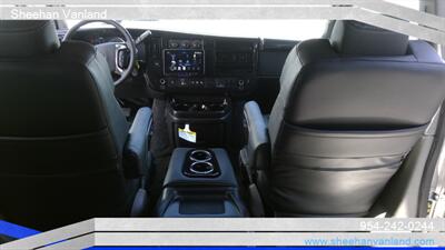 2024 GMC Savana 2500  LIMITED SE 7 PASSENGER - Photo 11 - Pompano Beach, FL 33064