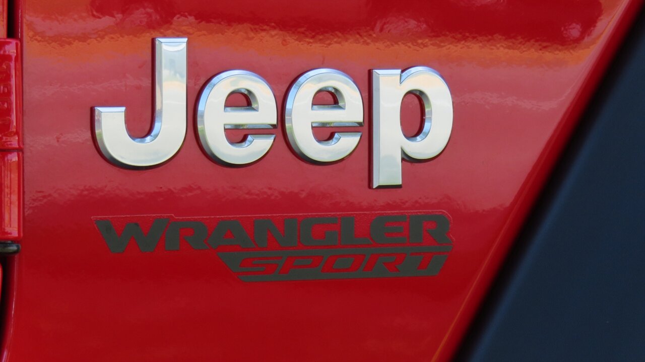 2021 Jeep Wrangler Sport   - Photo 43 - Springfield, MO 65802