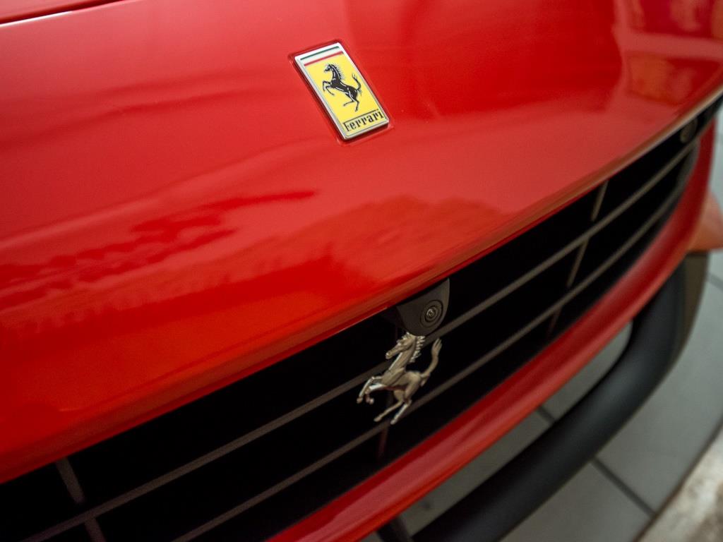 2015 Ferrari F12 Berlinetta   - Photo 39 - Springfield, MO 65802