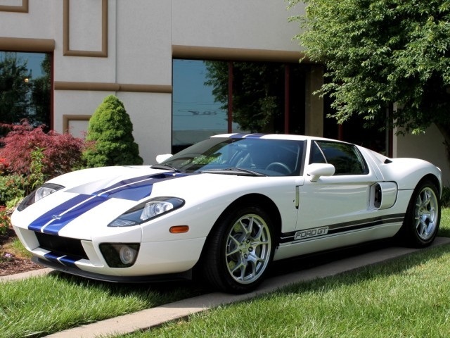 2005 Ford GT   - Photo 11 - Springfield, MO 65802