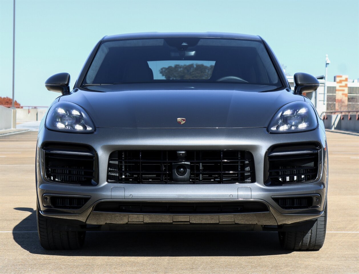 2023 Porsche Cayenne GTS Coupe  Lightweight Sport Package in Carbon Fiber - Photo 30 - Springfield, MO 65802