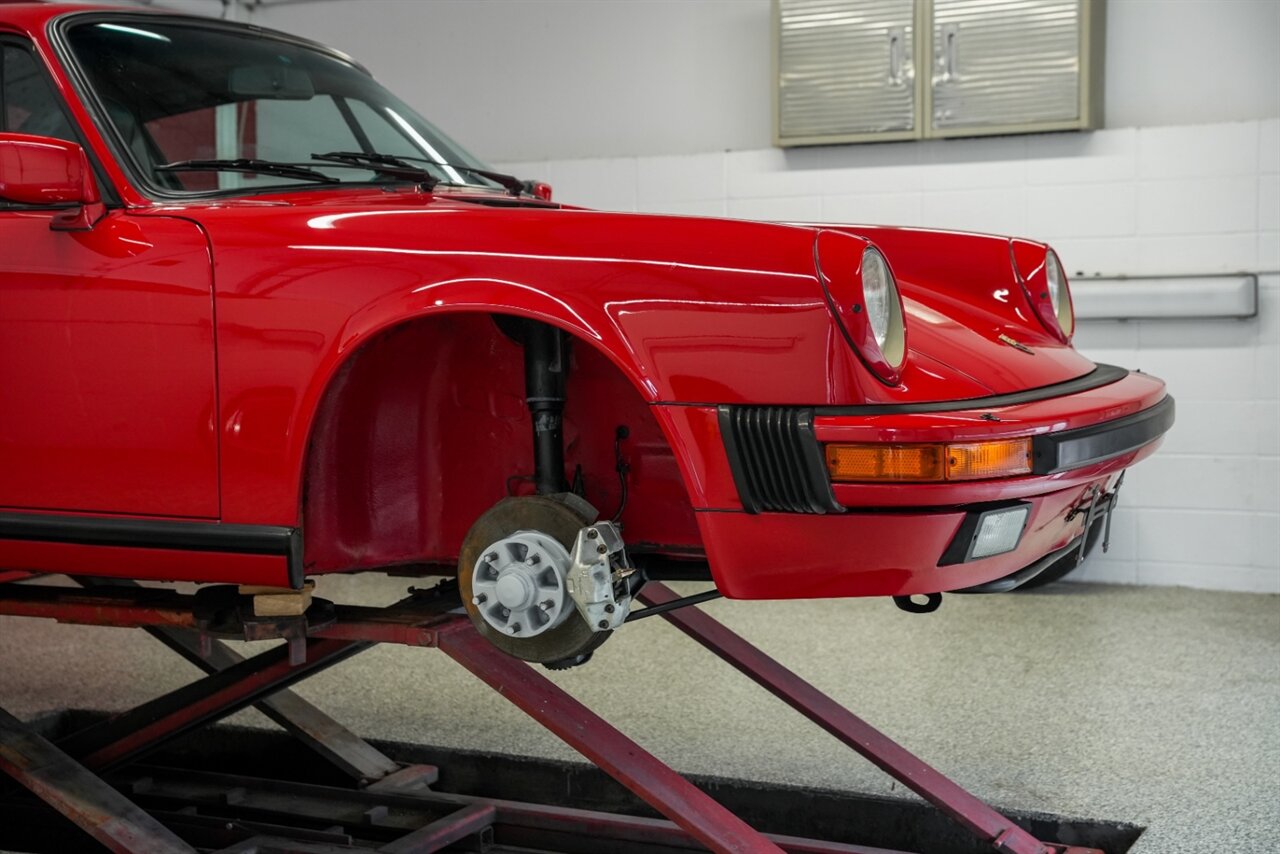 1986 Porsche 911 Carrera   - Photo 113 - Springfield, MO 65802