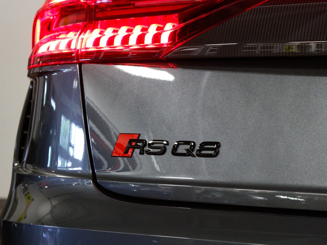 2020 Audi RS Q8 4.0T quattro   - Photo 11 - Springfield, MO 65802