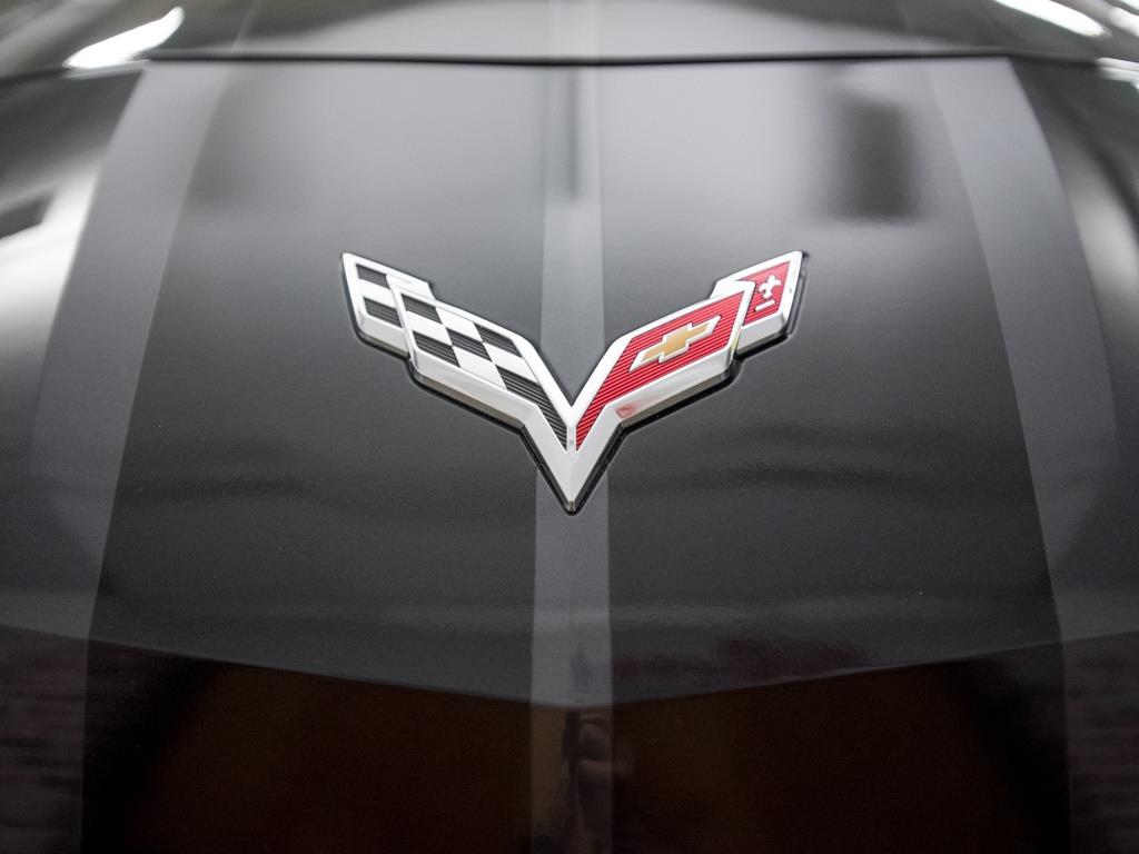 2014 Chevrolet Corvette Stingray Z51   - Photo 37 - Springfield, MO 65802