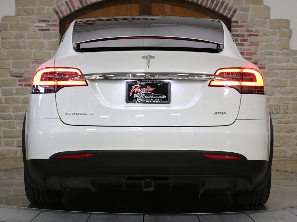 2017 Tesla Model X 90D   - Photo 8 - Springfield, MO 65802