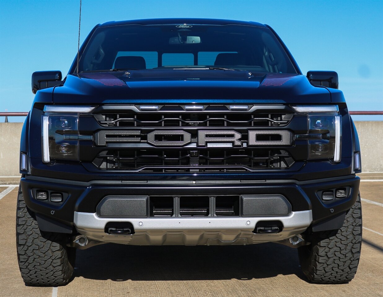 2024 Ford F-150 Raptor   - Photo 10 - Springfield, MO 65802