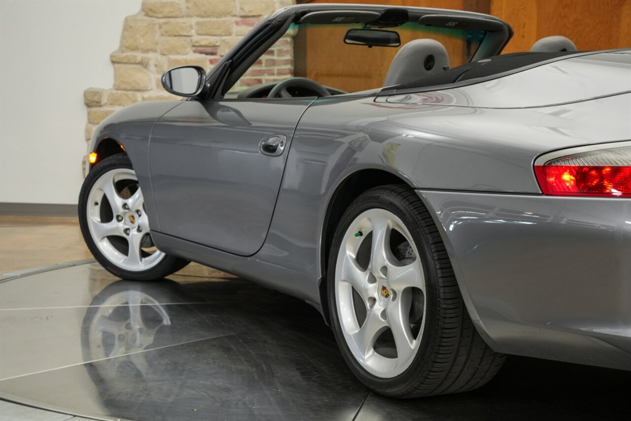 2004 Porsche 911 Cabriolet   - Photo 17 - Springfield, MO 65802