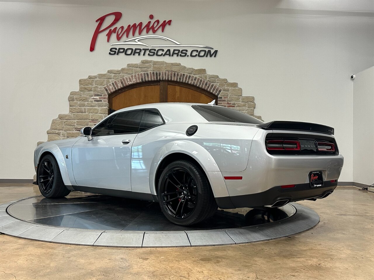 2021 Dodge Challenger R/T Scat Pack Widebo   - Photo 12 - Springfield, MO 65802