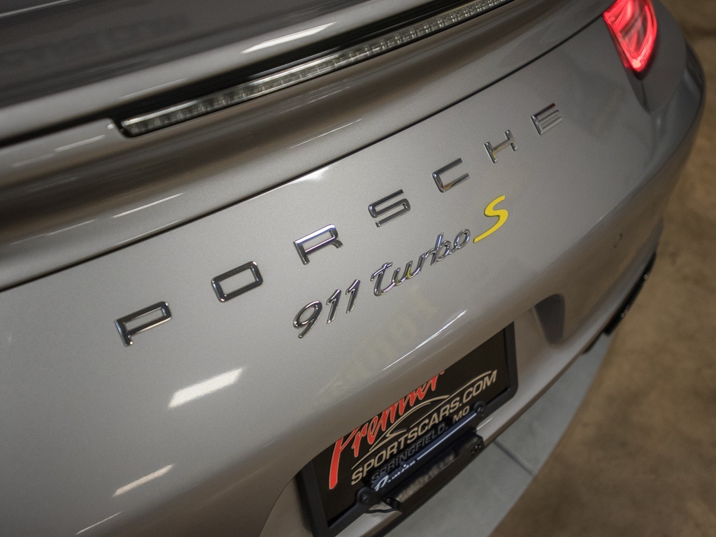 2015 Porsche 911 Turbo S   - Photo 33 - Springfield, MO 65802