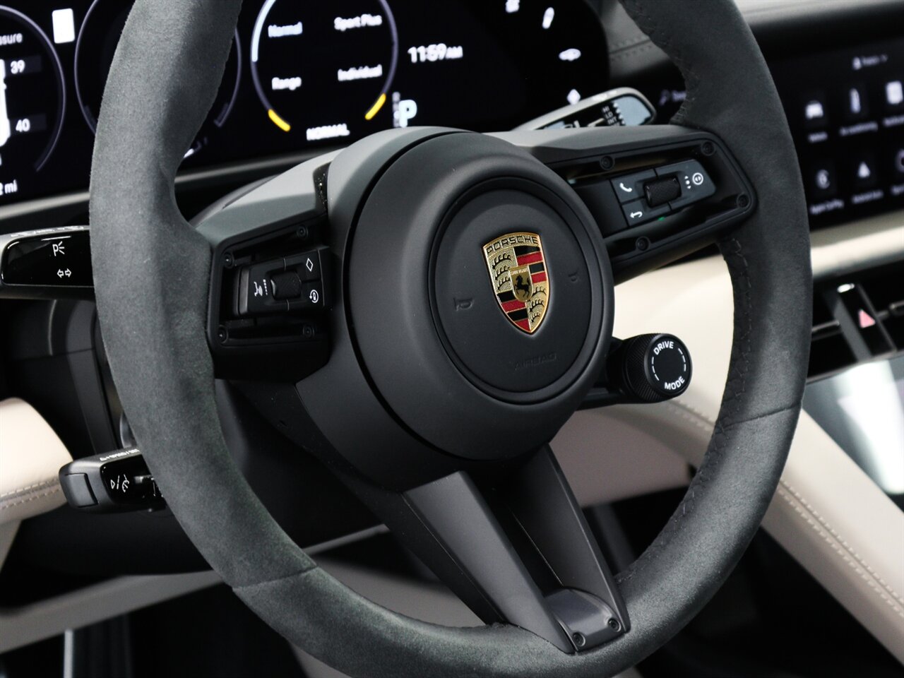 2023 Porsche Taycan GTS   - Photo 24 - Springfield, MO 65802