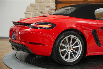 2023 Porsche 718 Boxster S   - Photo 4 - Springfield, MO 65802