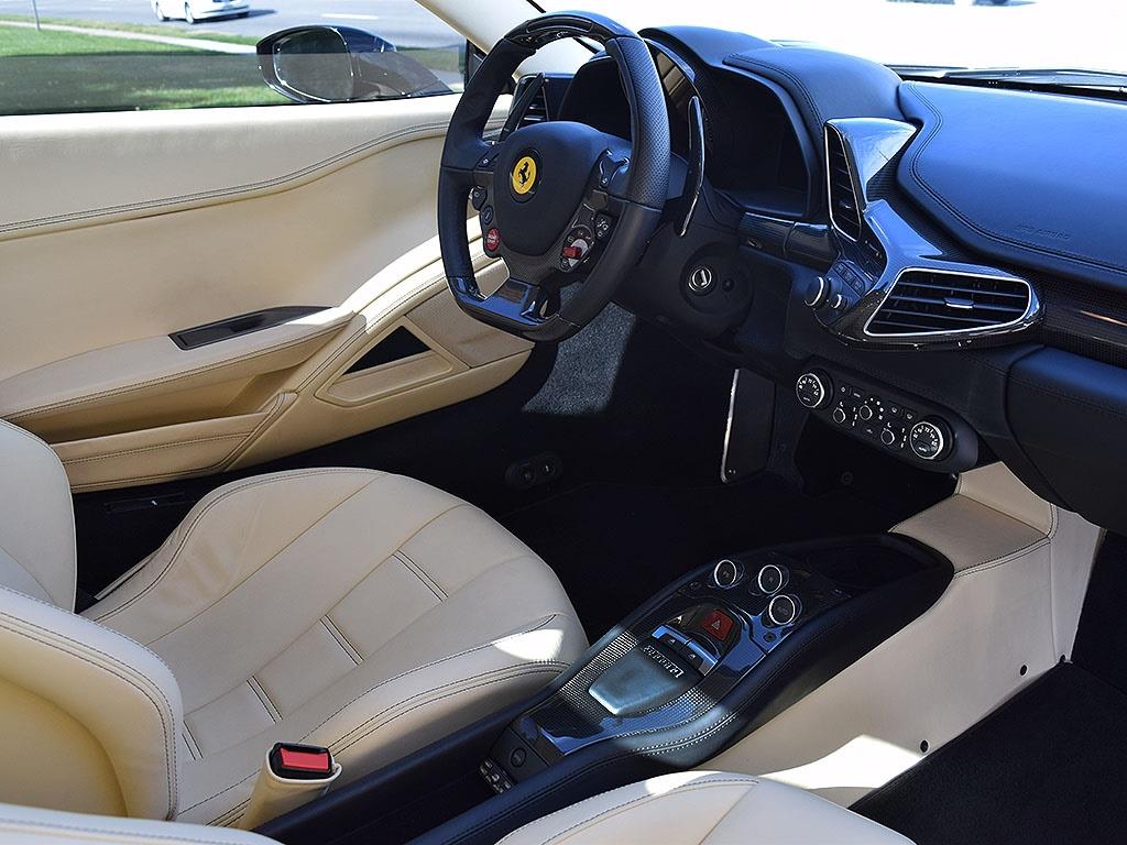 2014 Ferrari 458 Italia   - Photo 13 - Springfield, MO 65802