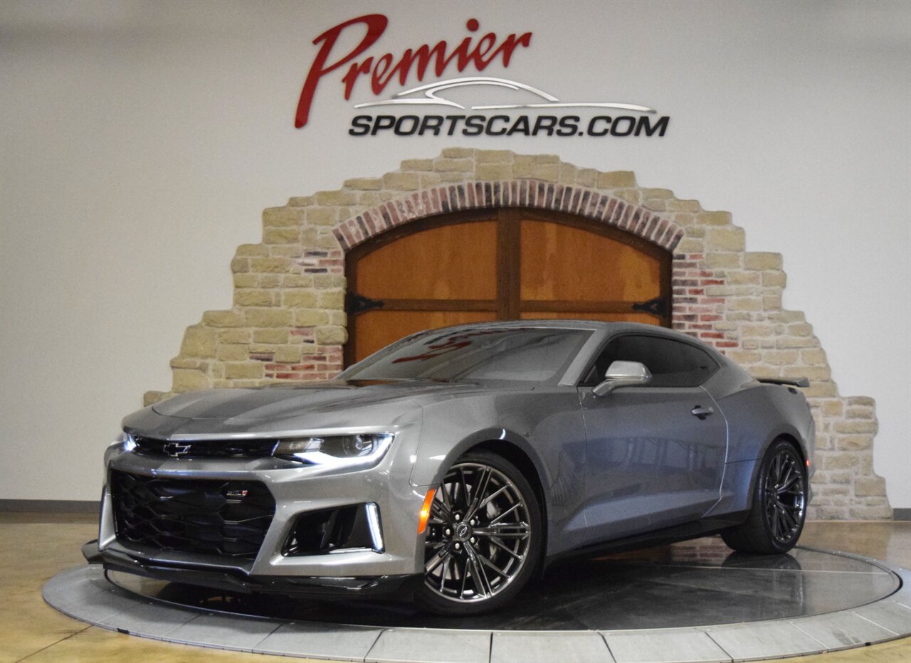 2019 Chevrolet Camaro ZL1   - Photo 1 - Springfield, MO 65802