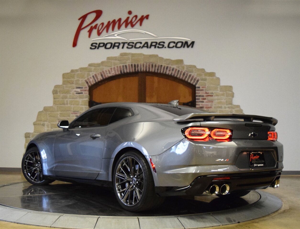 2019 Chevrolet Camaro ZL1   - Photo 9 - Springfield, MO 65802