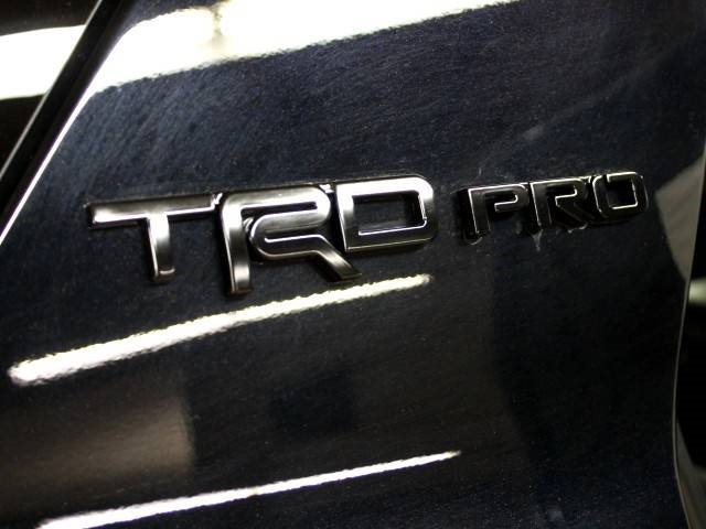 2015 Toyota 4Runner TRD Pro   - Photo 11 - Springfield, MO 65802