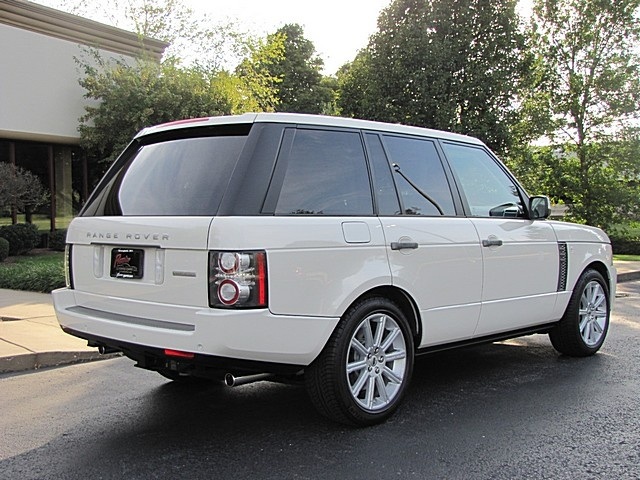 2010 Land Rover Range Rover Supercharged   - Photo 5 - Springfield, MO 65802
