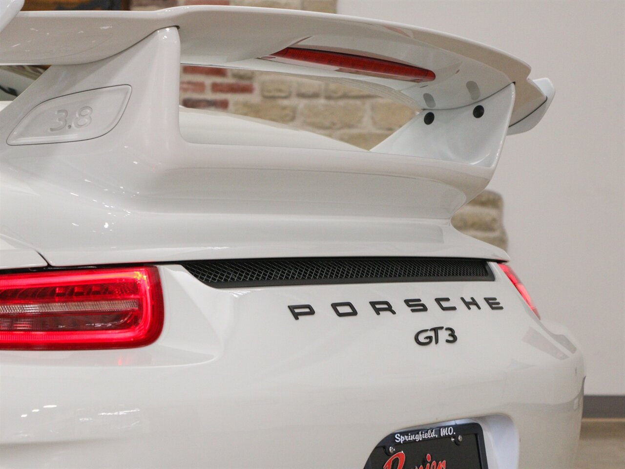 2015 Porsche 911 GT3   - Photo 23 - Springfield, MO 65802
