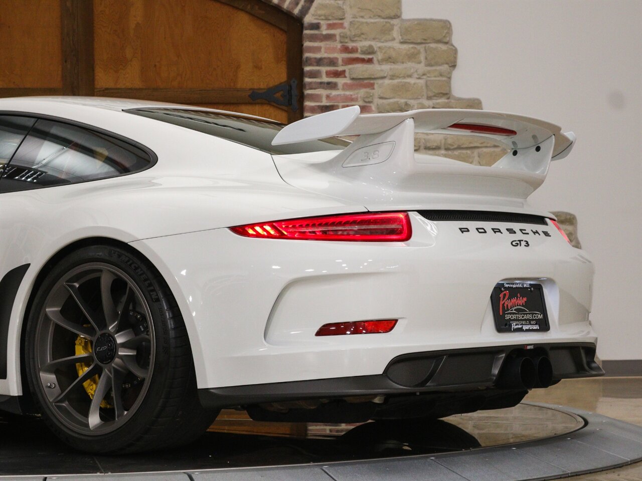 2015 Porsche 911 GT3   - Photo 22 - Springfield, MO 65802