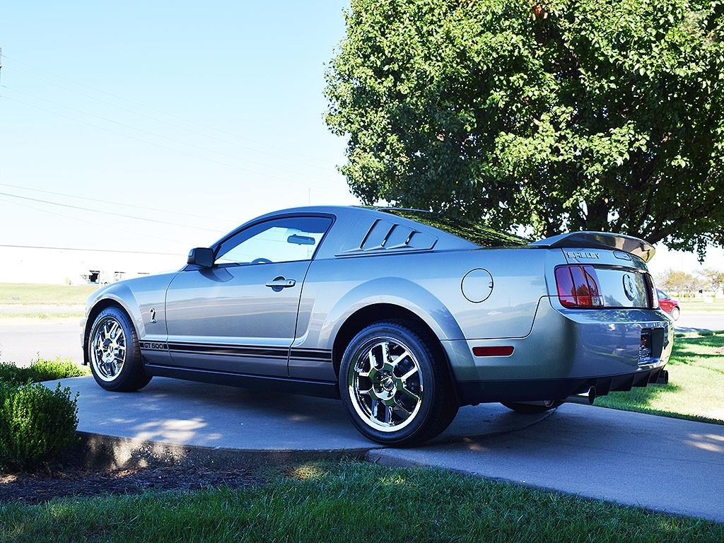 2008 Ford Shelby GT500   - Photo 17 - Springfield, MO 65802