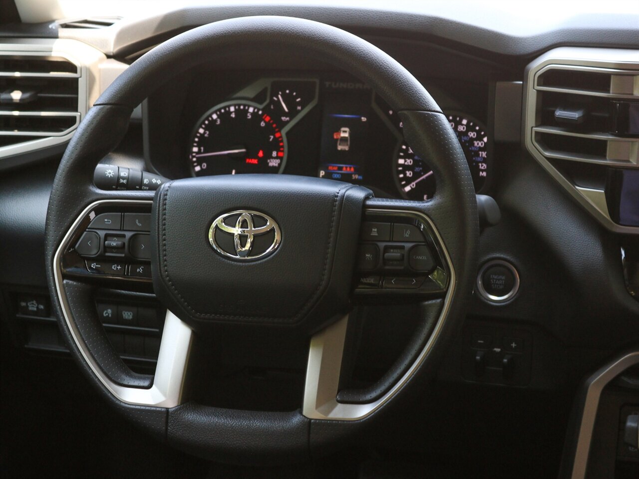 2022 Toyota Tundra SR5  Crew Max 5.5 - Photo 19 - Springfield, MO 65802