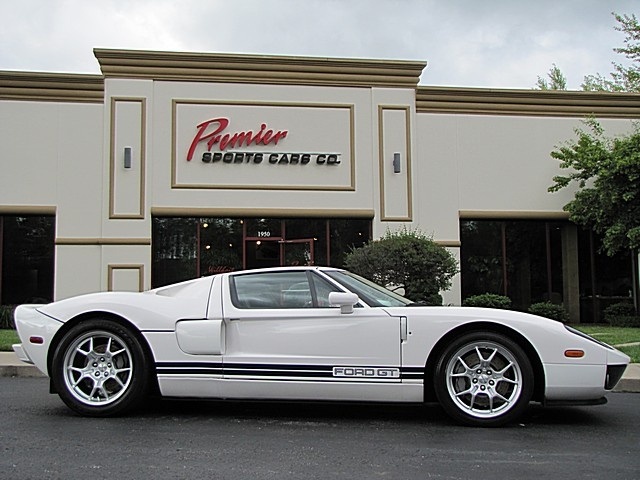 2006 Ford GT   - Photo 8 - Springfield, MO 65802