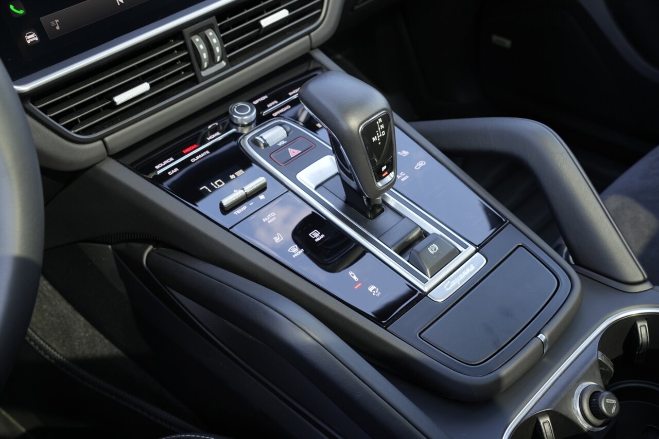 2023 Porsche Cayenne GTS Coupe   - Photo 24 - Springfield, MO 65802