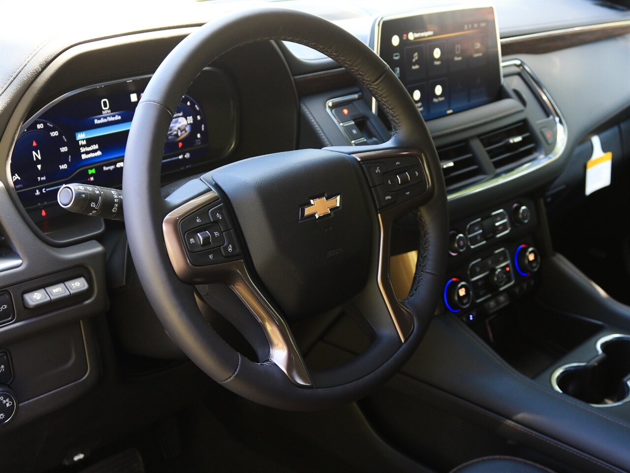 2022 Chevrolet Tahoe High Country   - Photo 12 - Springfield, MO 65802