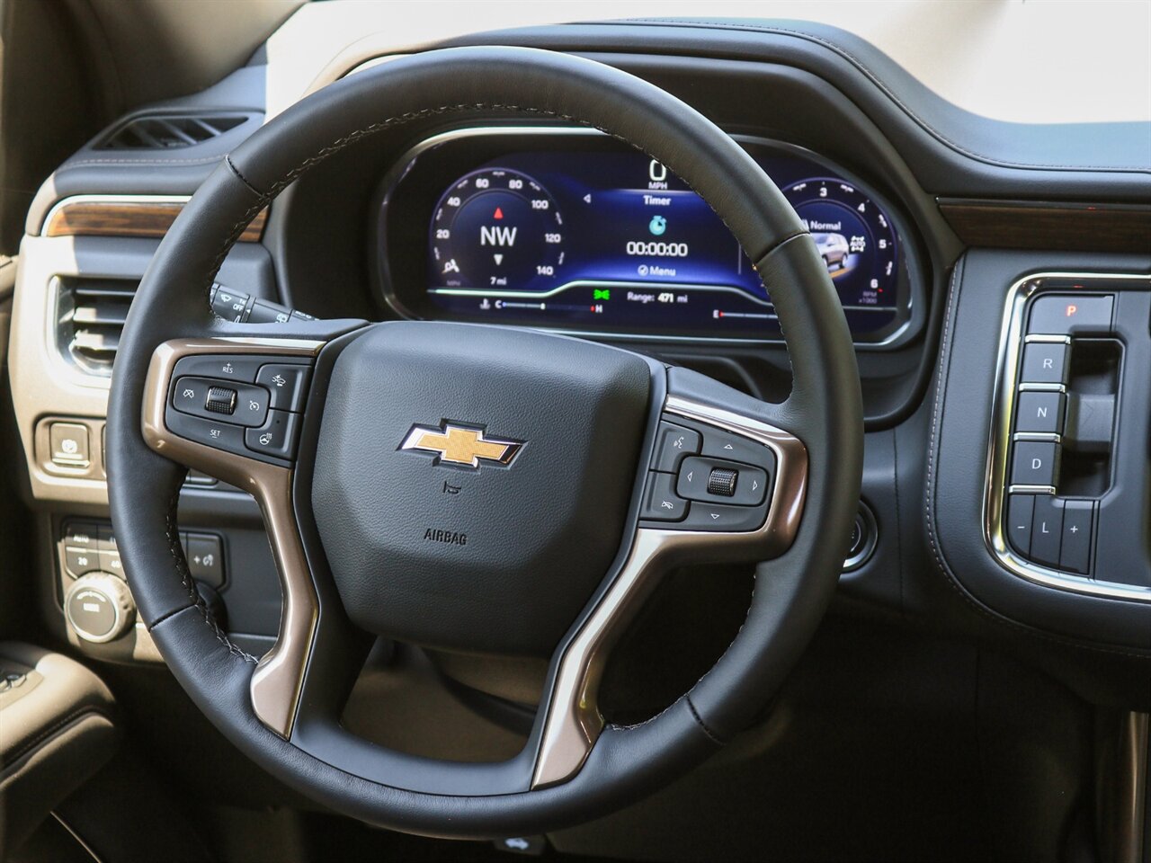 2022 Chevrolet Tahoe High Country   - Photo 11 - Springfield, MO 65802