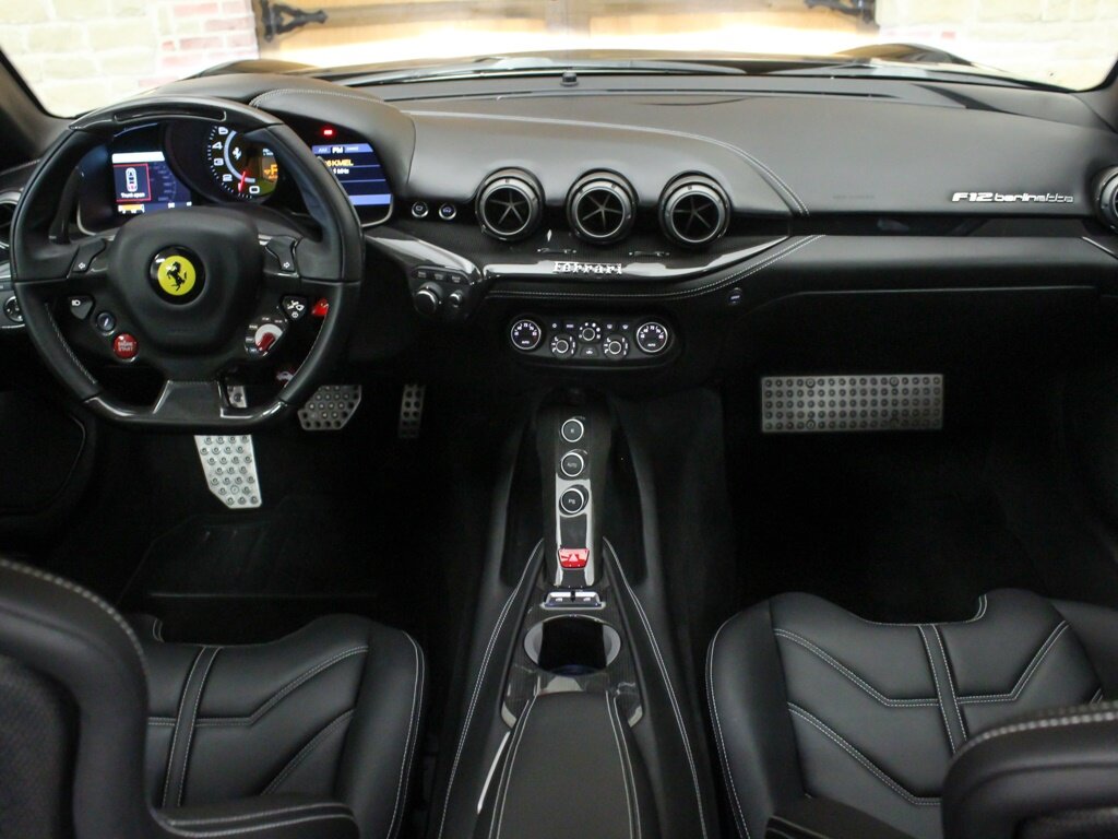 2014 Ferrari F12berlinetta   - Photo 2 - Springfield, MO 65802