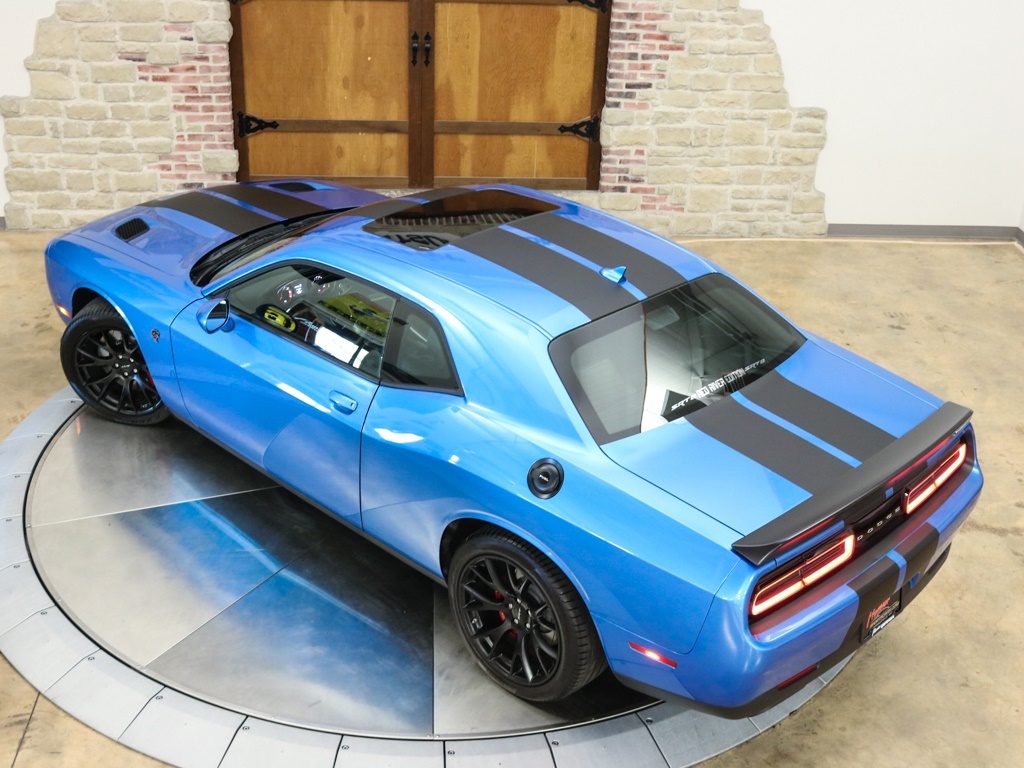 2016 Dodge Challenger SRT Hellcat   - Photo 11 - Springfield, MO 65802