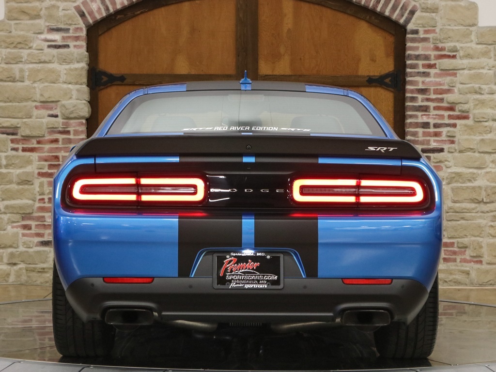 2016 Dodge Challenger SRT Hellcat   - Photo 8 - Springfield, MO 65802