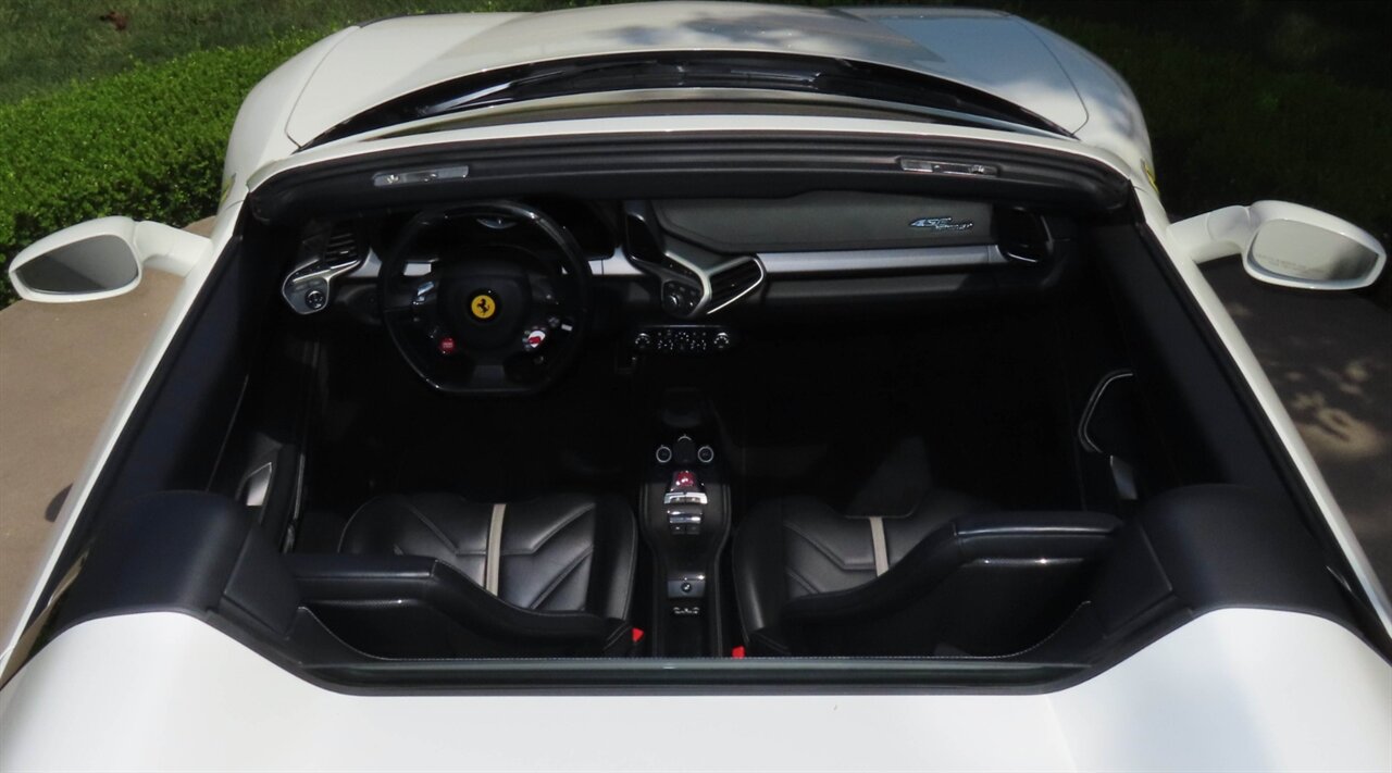2014 Ferrari 458 Spider   - Photo 29 - Springfield, MO 65802