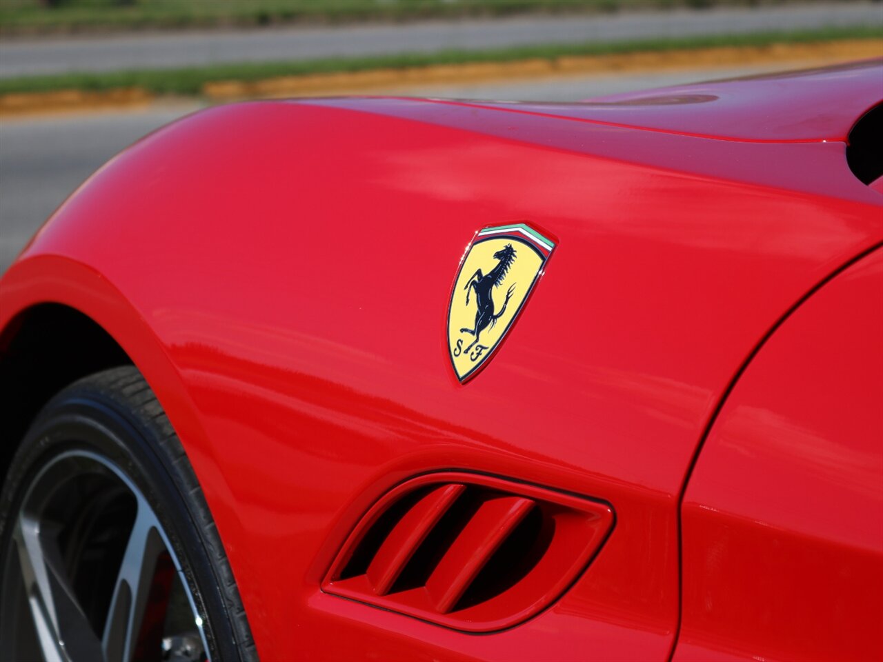 2014 Ferrari California   - Photo 38 - Springfield, MO 65802