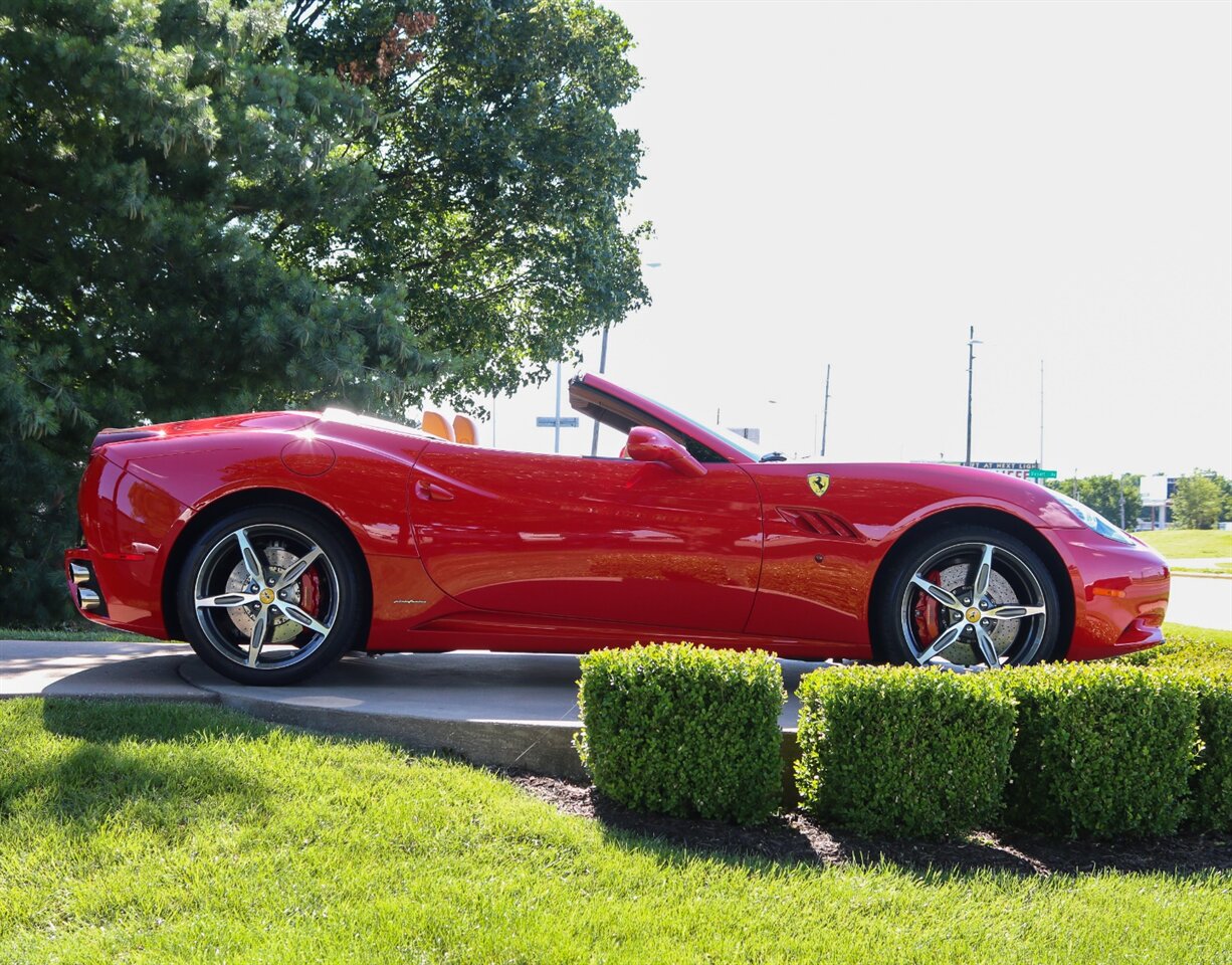 2014 Ferrari California   - Photo 28 - Springfield, MO 65802