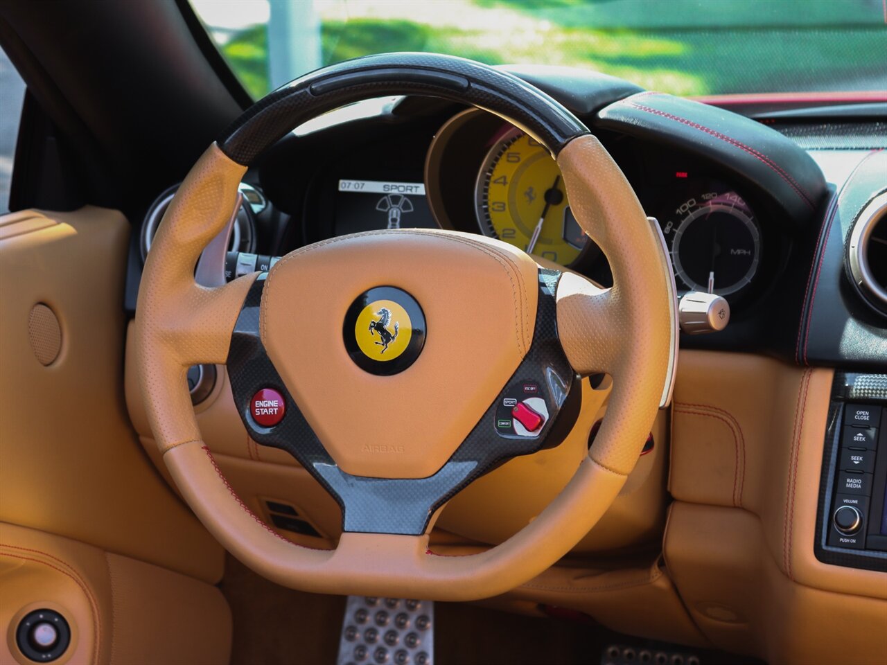 2014 Ferrari California   - Photo 14 - Springfield, MO 65802