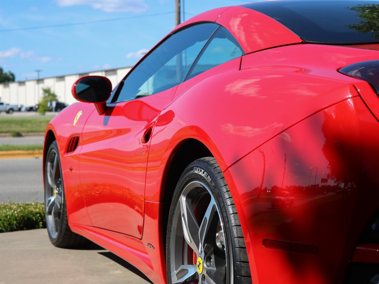 2014 Ferrari California   - Photo 39 - Springfield, MO 65802