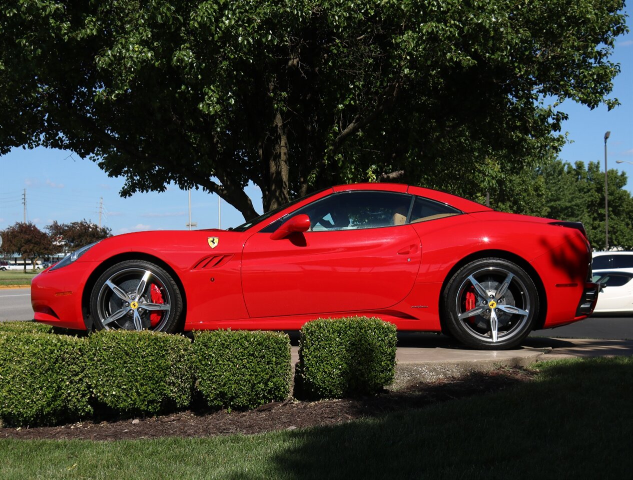 2014 Ferrari California   - Photo 29 - Springfield, MO 65802