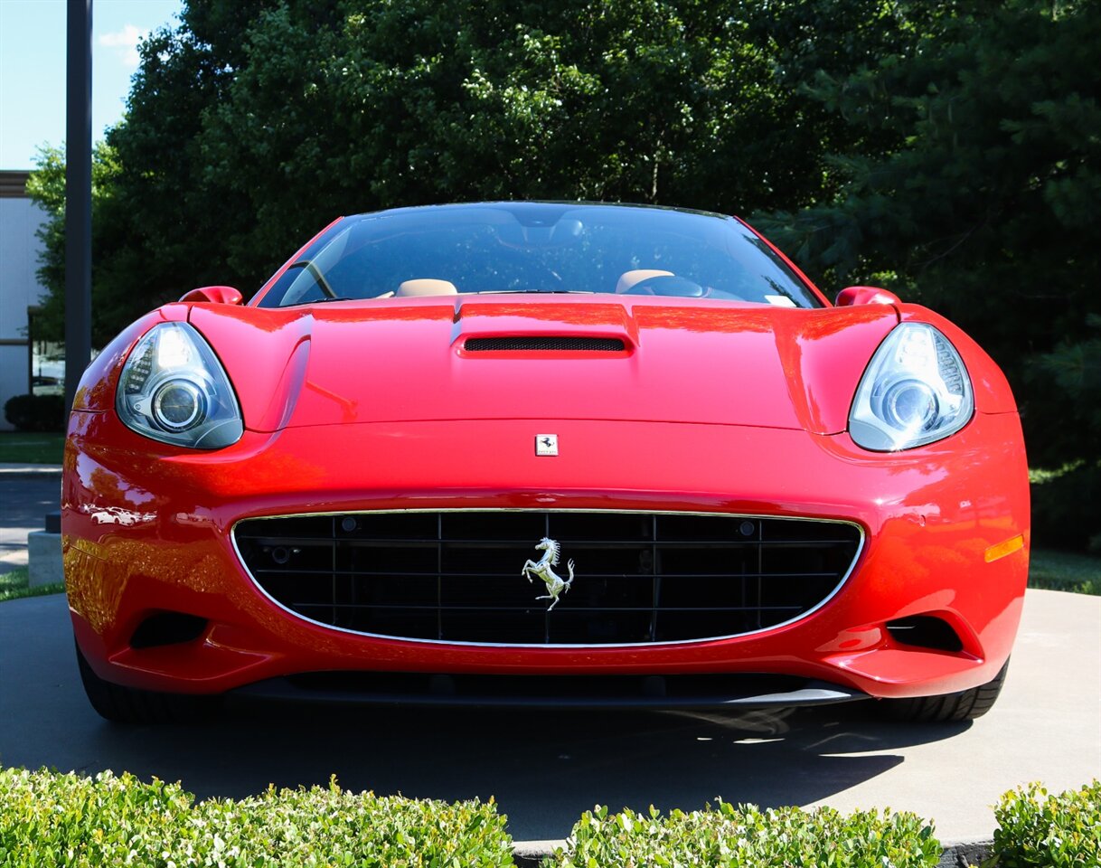 2014 Ferrari California   - Photo 26 - Springfield, MO 65802