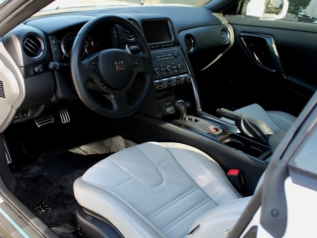 2013 Nissan GT-R Premium Edition   - Photo 14 - Springfield, MO 65802