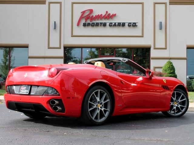 2012 Ferrari California   - Photo 8 - Springfield, MO 65802