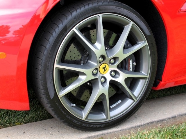2012 Ferrari California   - Photo 18 - Springfield, MO 65802