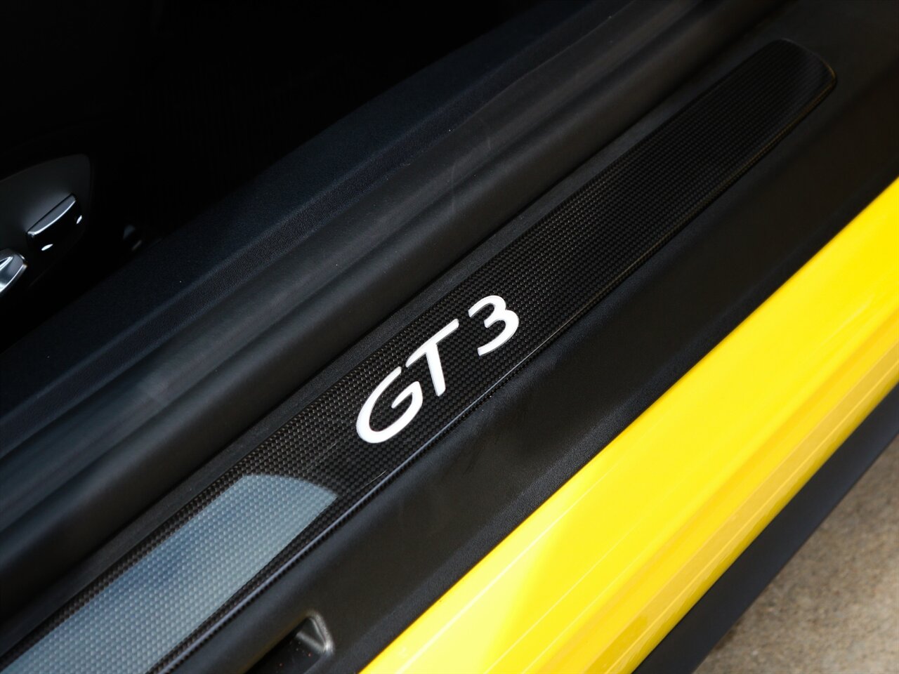 2018 Porsche 911 GT3   - Photo 52 - Springfield, MO 65802