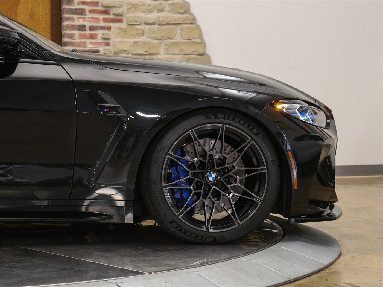 2021 BMW M4 Competition   - Photo 5 - Springfield, MO 65802