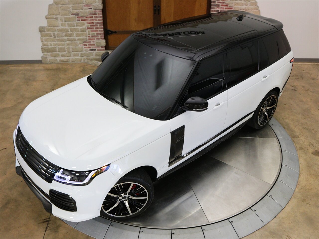 2020 Land Rover Range Rover Supercharged LWB   - Photo 15 - Springfield, MO 65802