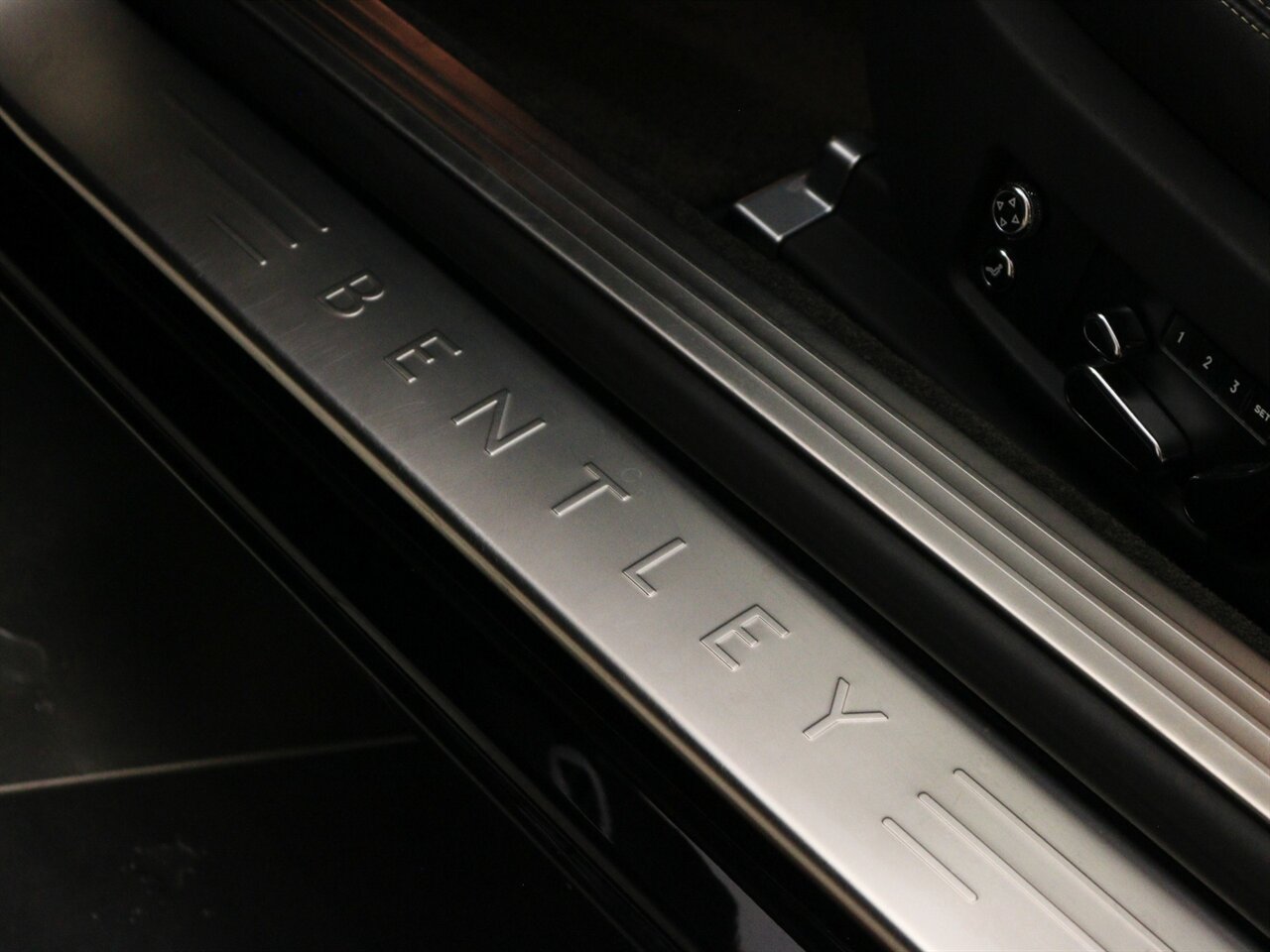 2010 Bentley Continental GT  Mulliner - Photo 44 - Springfield, MO 65802